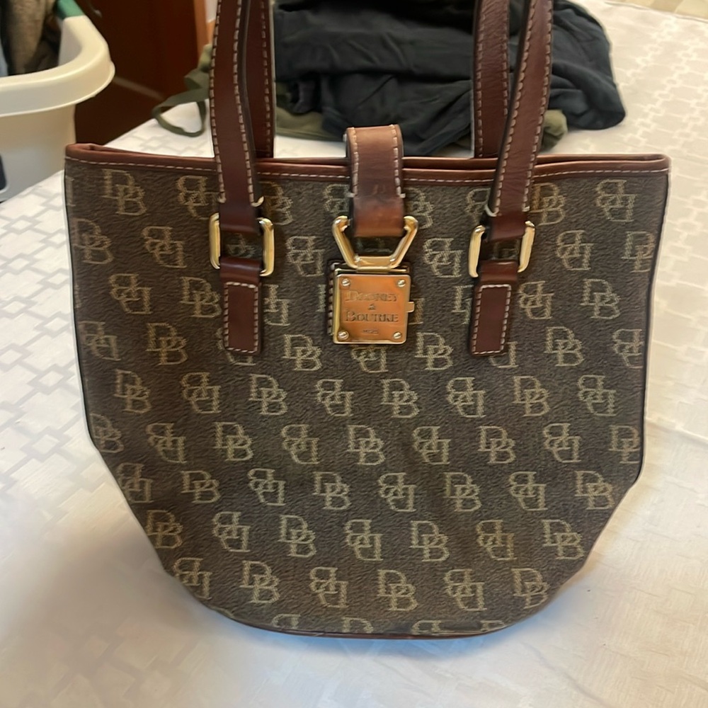 Vintage Dooney & Bourke Bucket Bag